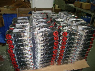 NECA-gears-of-war-3-figures-bts2