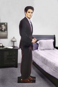 23241_Edward_Standee_Catalog