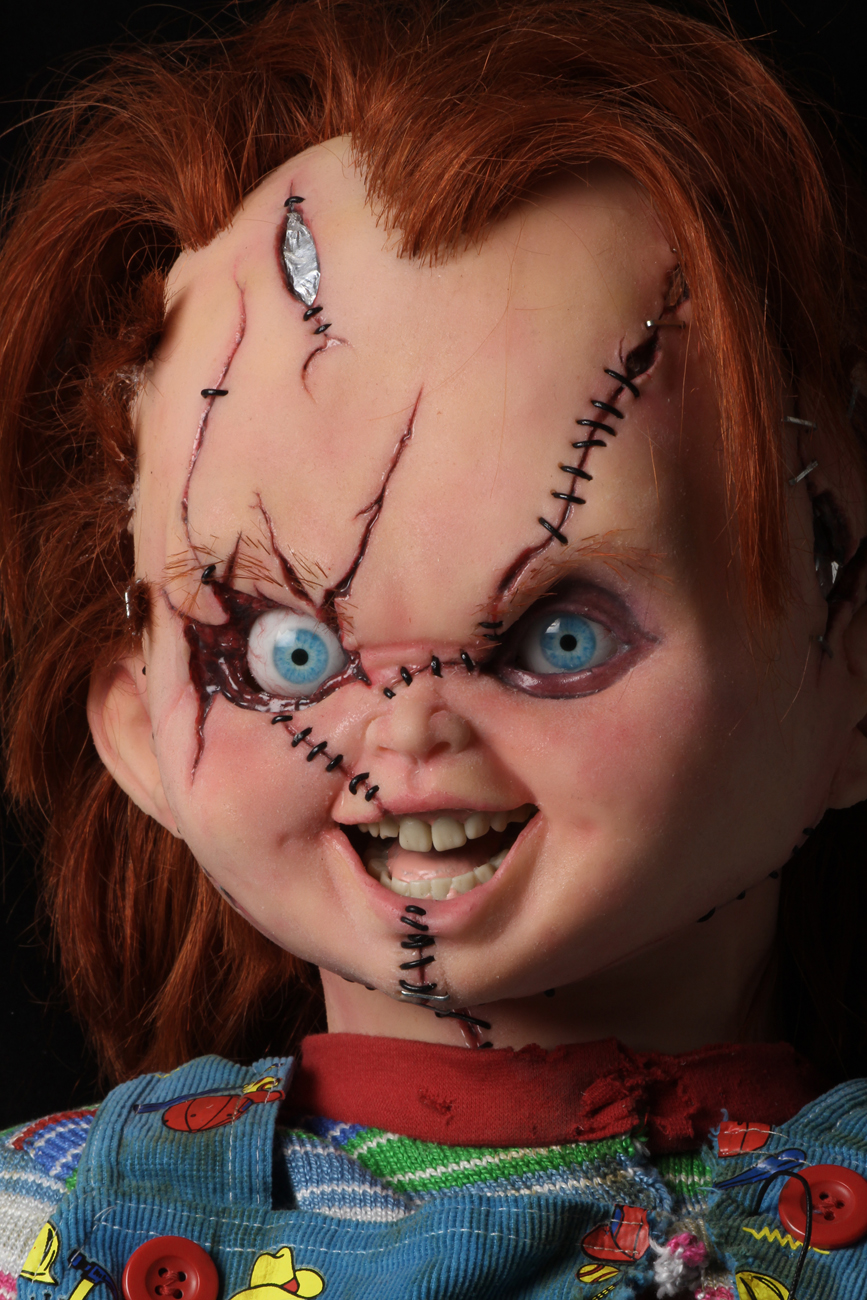 Bride of Chucky – 1:1 Replica – Life-Size Chucky – NECAOnline.com