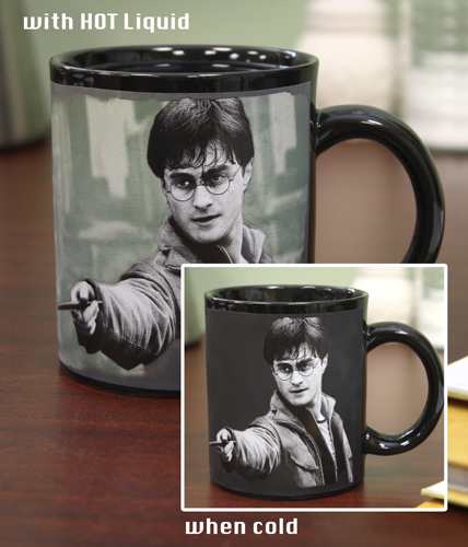 NECAOnline.com | DISCONTINUED - Harry Potter DH2 - Color Changing Thermal Mug - Harry