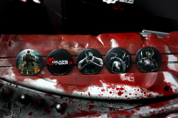NECAOnline.com | Gears of War 3 – 5-Piece Pin Set - Characters ***DISCONTINUED***
