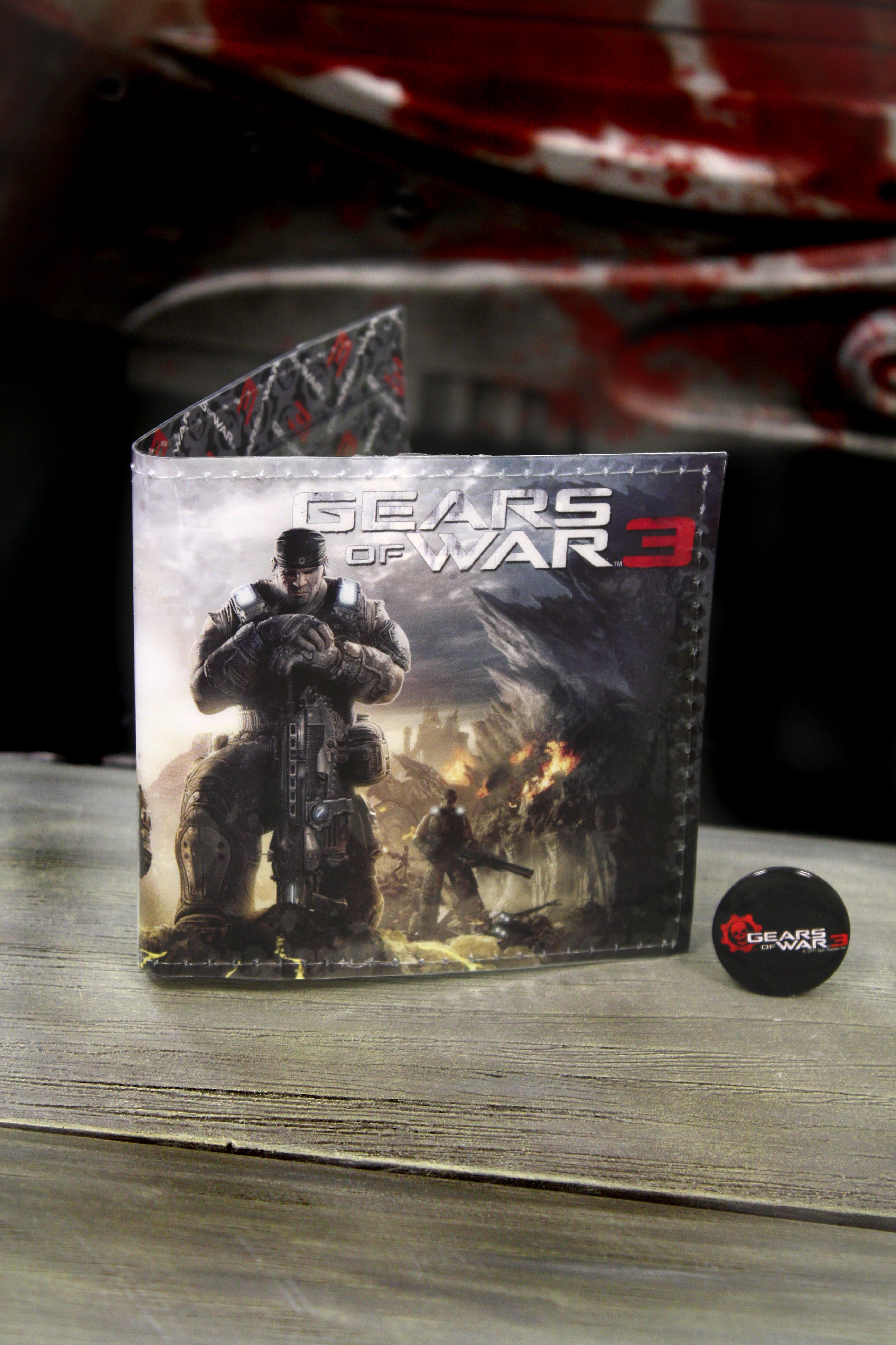 NECAOnline.com | Gears of War 3 - Vinyl Wallet - Box Art ***DISCONTINUED***