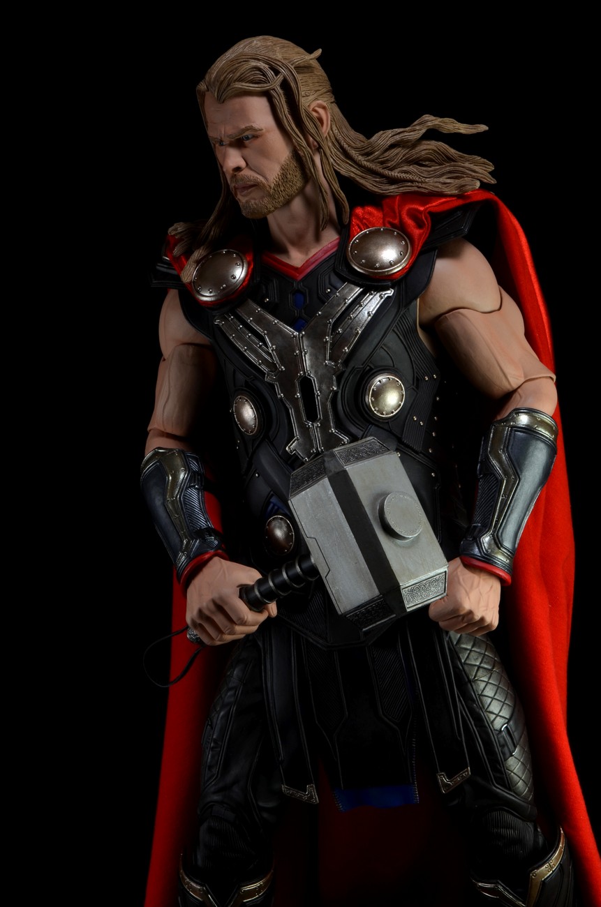 The Avengers Dark World Thor 1/4 Scale Action Figure | NECAOnline.com