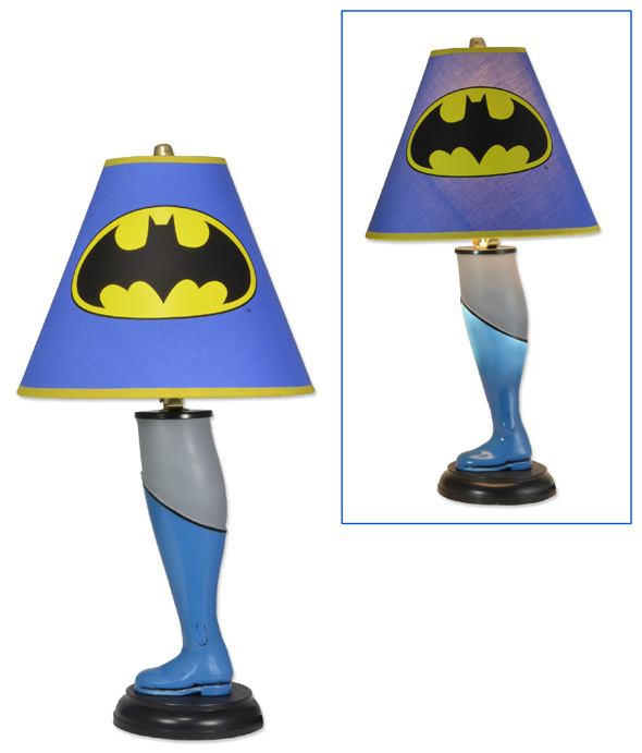 NECAOnline.com | DISCONTINUED - DC Classics - Leg Lamp - 20