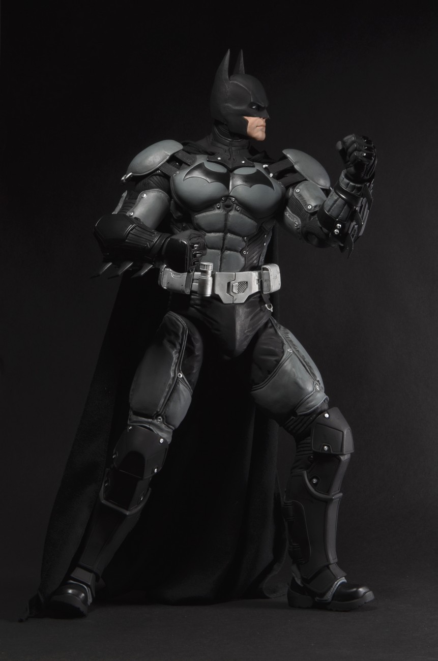 DISCONTINUED – Batman: Arkham Origins – 1/4 Scale Action Figure 