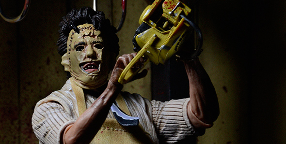 NECAOnline.com | Closer Look: Texas Chainsaw Massacre Ultimate Leatherface Action Figure