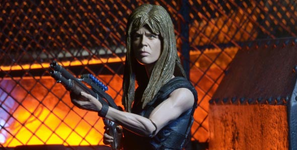 NECAOnline.com | Closer Look: Terminator 2 Ultimate Sarah Connor 7" Scale Action Figure