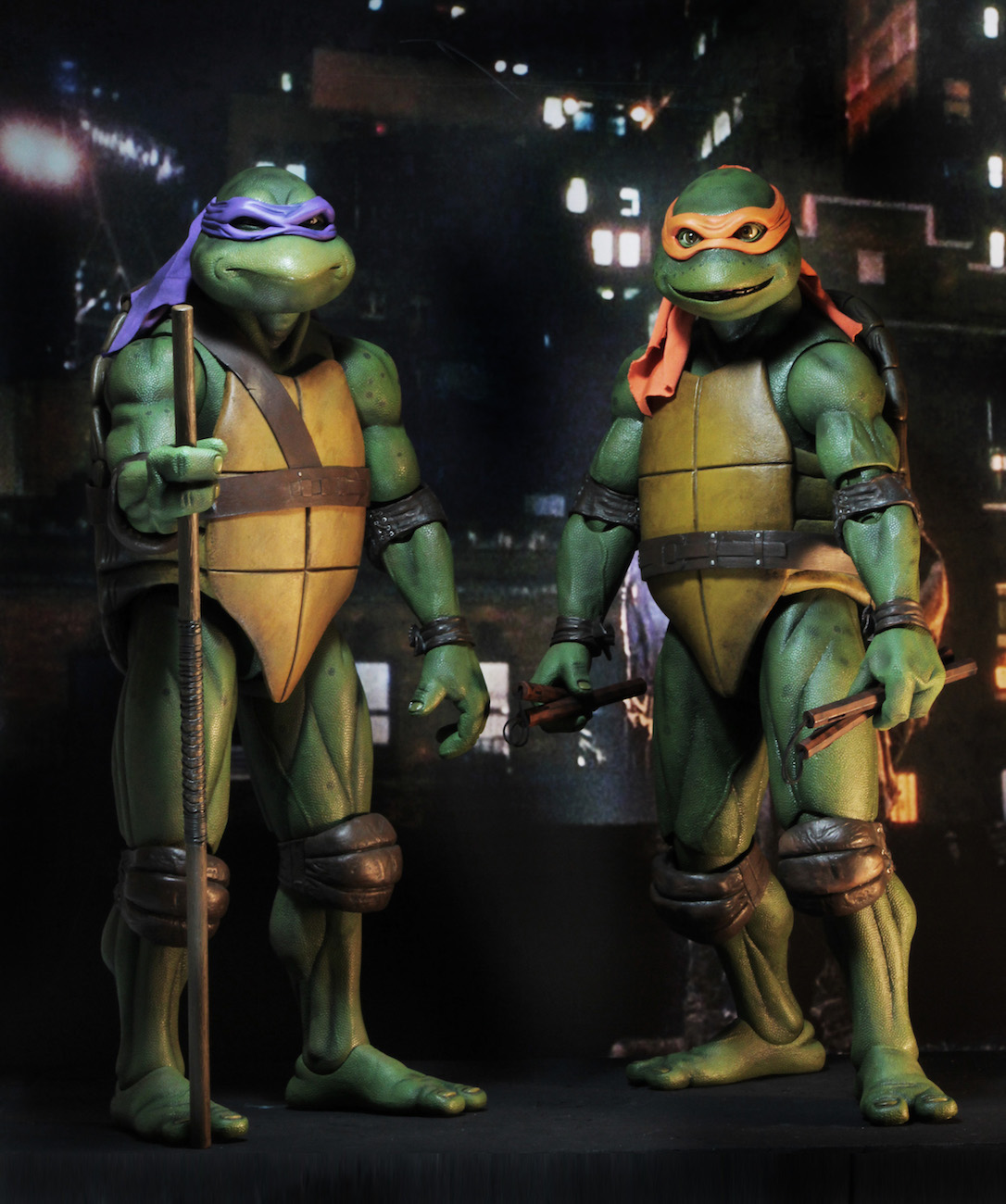 Official NECA Teenange Mutant Ninja Turtles 1/4 Michelangelo 18" Action Figure 