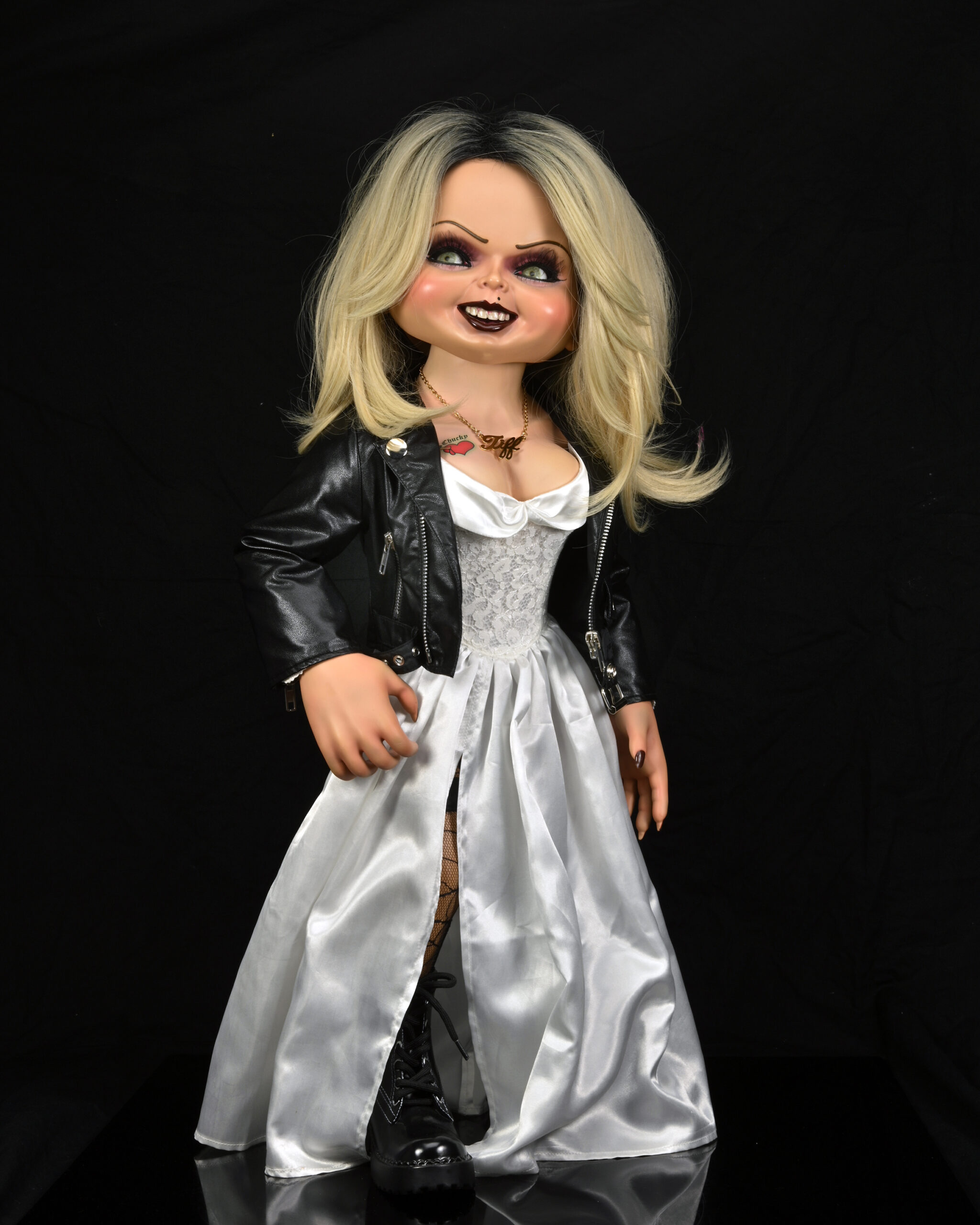 NECAOnline.com | Bride of Chucky - 1:1 Replica - Life-Size Tiffany