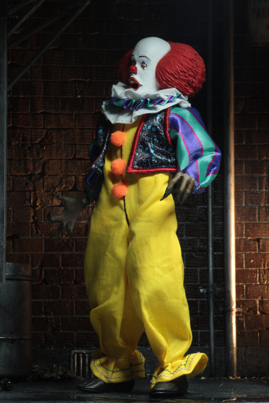 IT (1990) – 8” Clothed Figure – Pennywise | NECAOnline.com