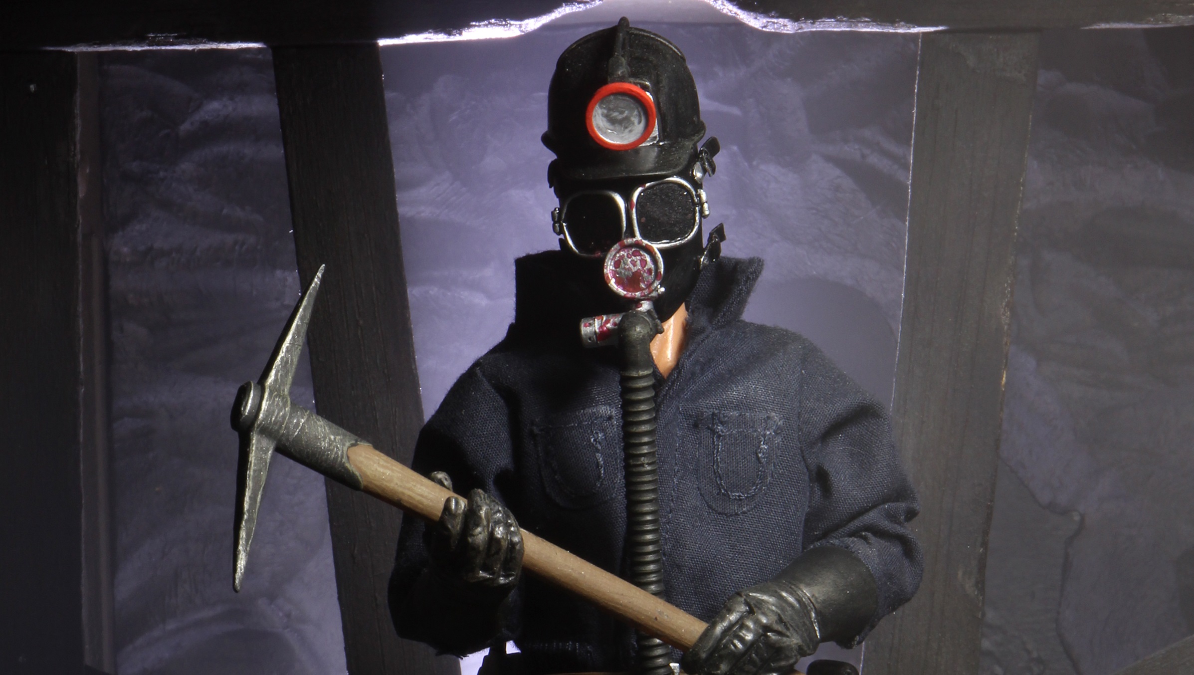 NECAOnline.com | My Bloody Valentine – 8” Clothed Action Figure – The Miner