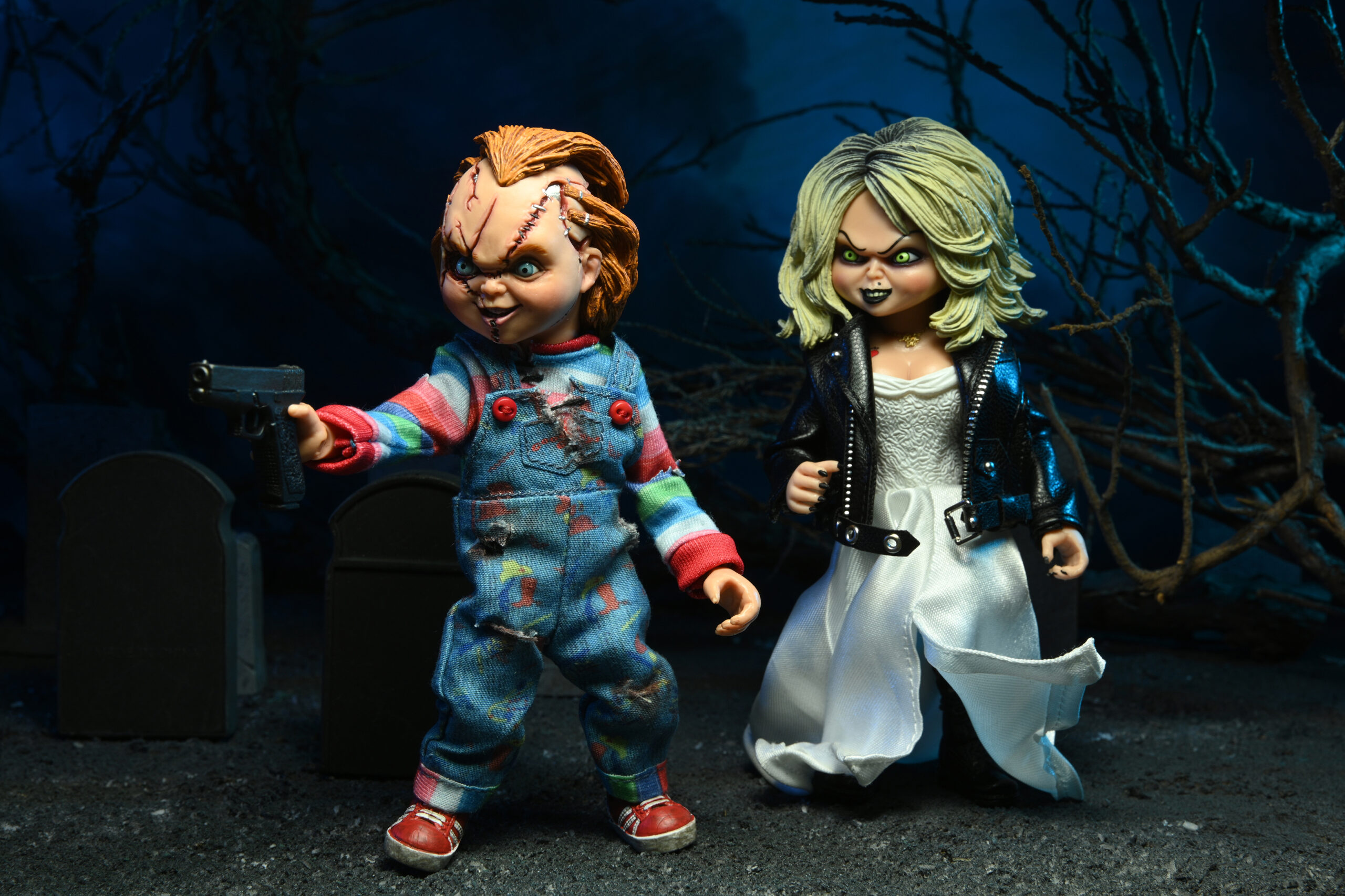 Bride of Chucky - 8" Scale Clothed Figure - Chucky & Tiffany 2.