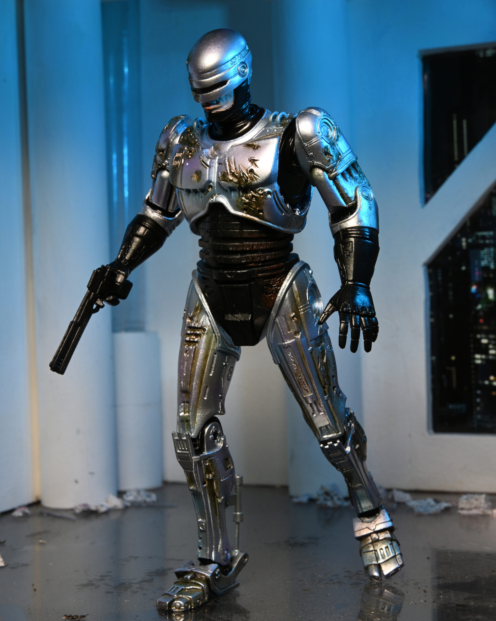 RoboCop – 7″ Scale Action Figure – Ultimate Battle-Damaged RoboCop 
