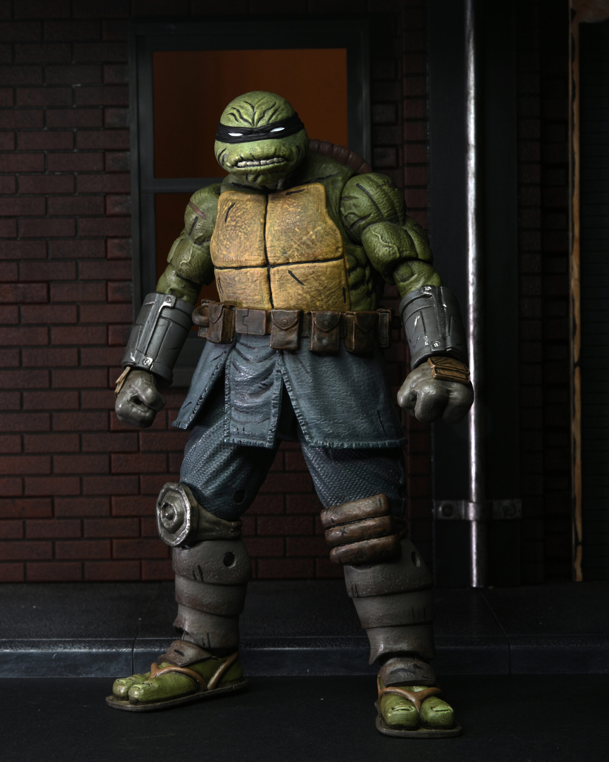 Teenage Mutant Ninja Turtles (IDW Comics) – 7″ Scale Action Figure 