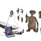NECAOnline.com | E.T. 40th Anniversary - 7" Scale Action Figure – Deluxe Ultimate E.T. with LED Chest