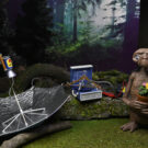 NECAOnline.com | E.T. 40th Anniversary - 7" Scale Action Figure – Deluxe Ultimate E.T. with LED Chest