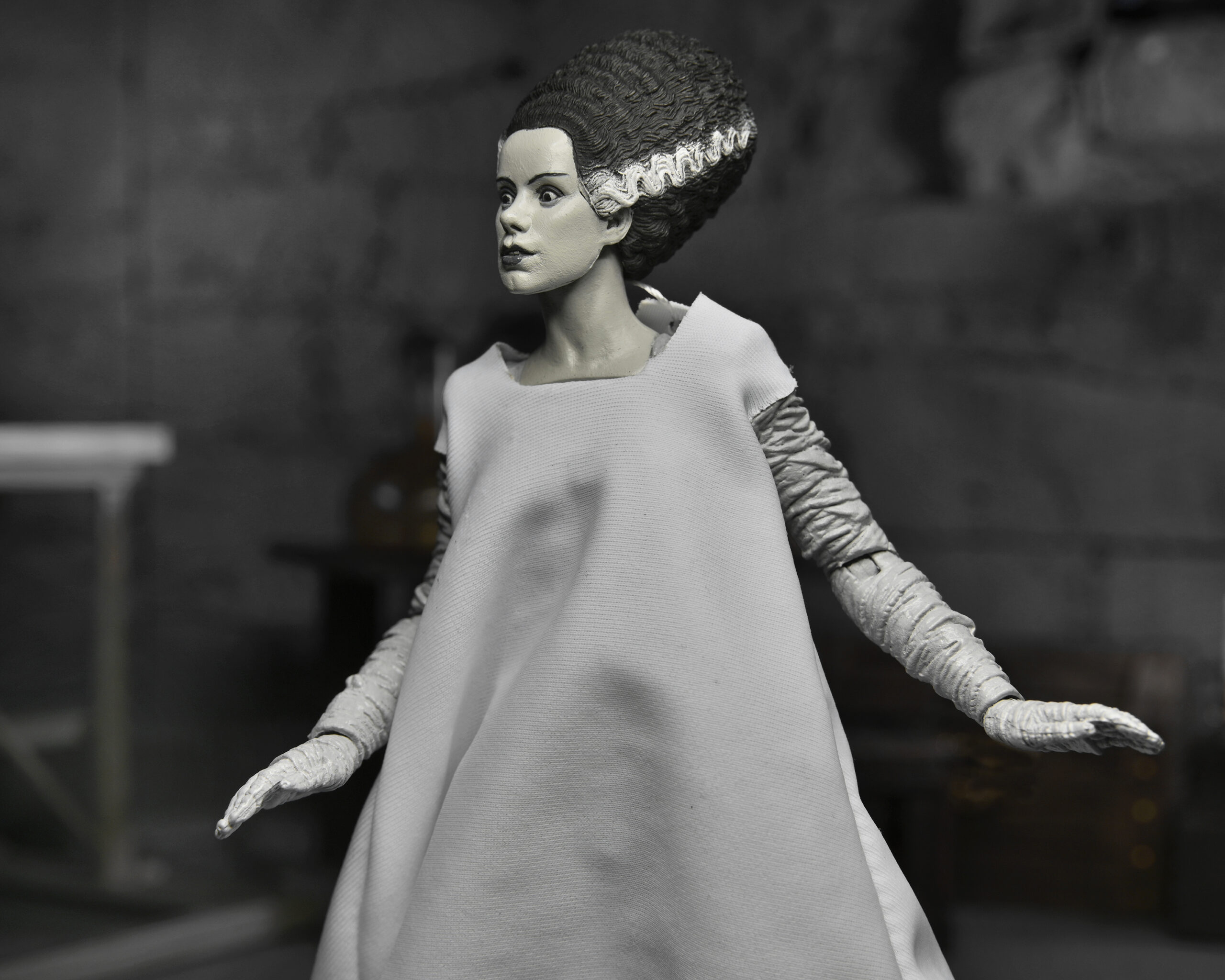 NECAOnline.com | Universal Monsters - 7" Scale Action Figure - Ultimate Bride of Frankenstein (B&W)
