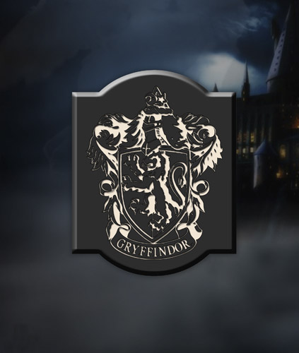 NECAOnline.com | Harry Potter - Wood Plaque - Gryffindor **DISCONTINUED**