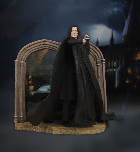 NECAOnline.com | Harry Potter - Diorama - Professor Snape **DISCONTINUED**